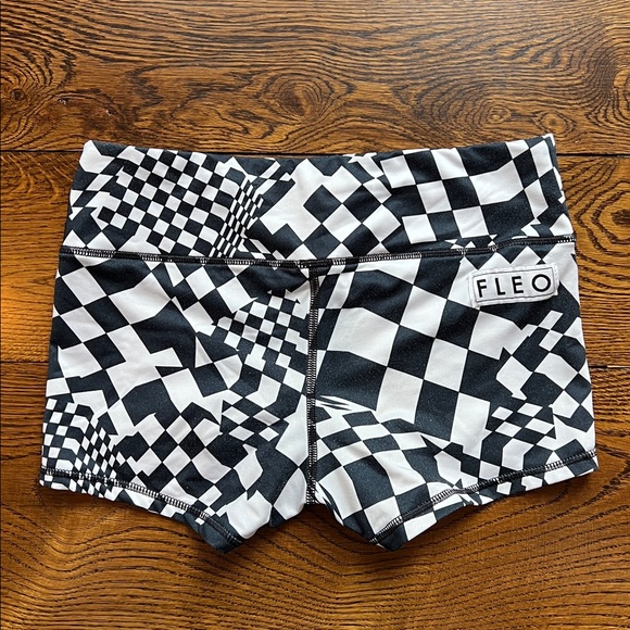 FLEO OG Low Rise Patterned Shorts Bundle - Picture 5 of 7